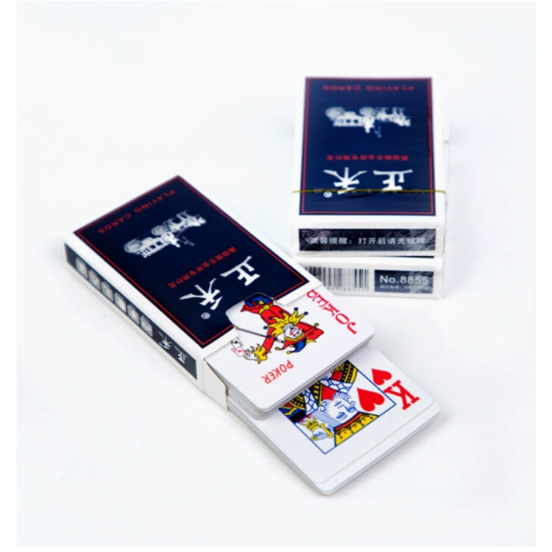 Conjunto de Cartas de Baralho  - Book Party Games avaliação e preço